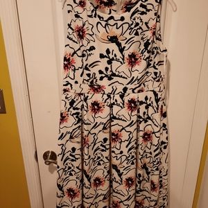 Karl Lagerfeld size 16 floral dress